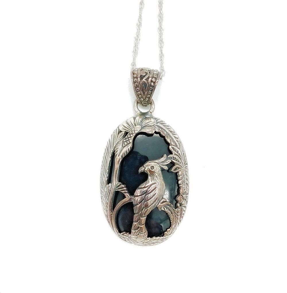 Sterling Silver Black Jade Pendant Necklace Bali Style Kokatu Bird Design